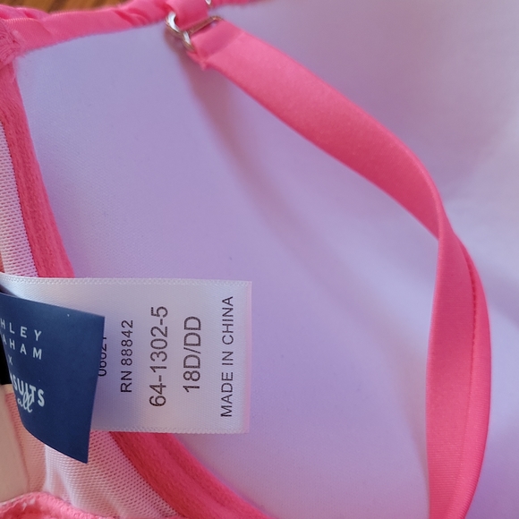 NWT  Ashley Graham swimsuit top - Picture 5 of 7